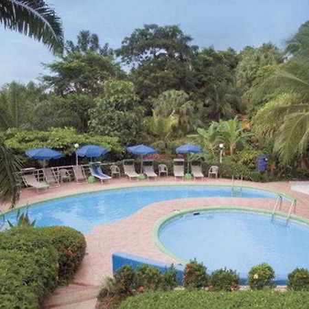 Hotel Villa Teca 曼努埃尔安东尼奥 外观 照片